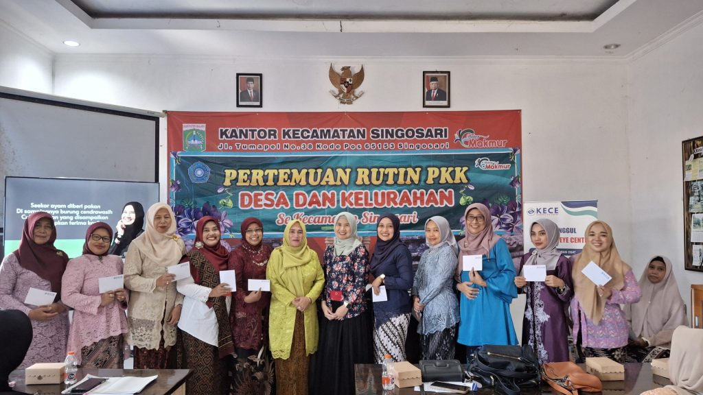 Gandeng TP PKK Kecamatan Singosari, HUT Klinik Kendedes Eye Center Singosari Beri Penyuluhan Kesehatan Mata Keluarga Sejak&nbsp;Dini