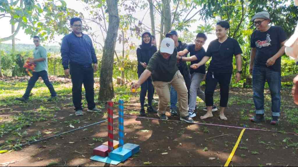 Gayeng, Happy, Bersinergi Universitas Ma Chung Ajak Wartawan&nbsp;Outbound