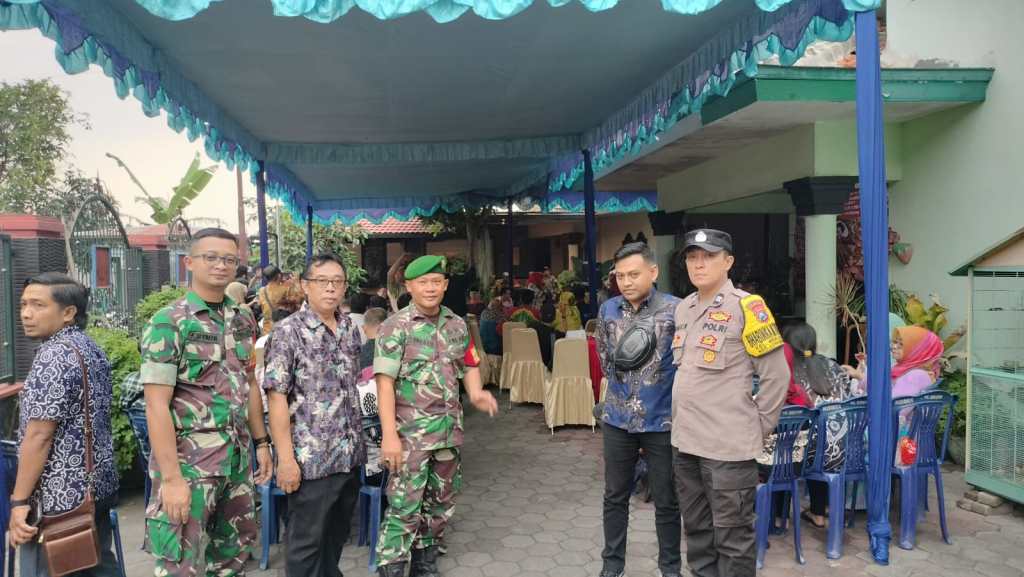 Danramil 0833/Lowokwaru Hadiri Dialog Penutupan Jalan Akses Petani