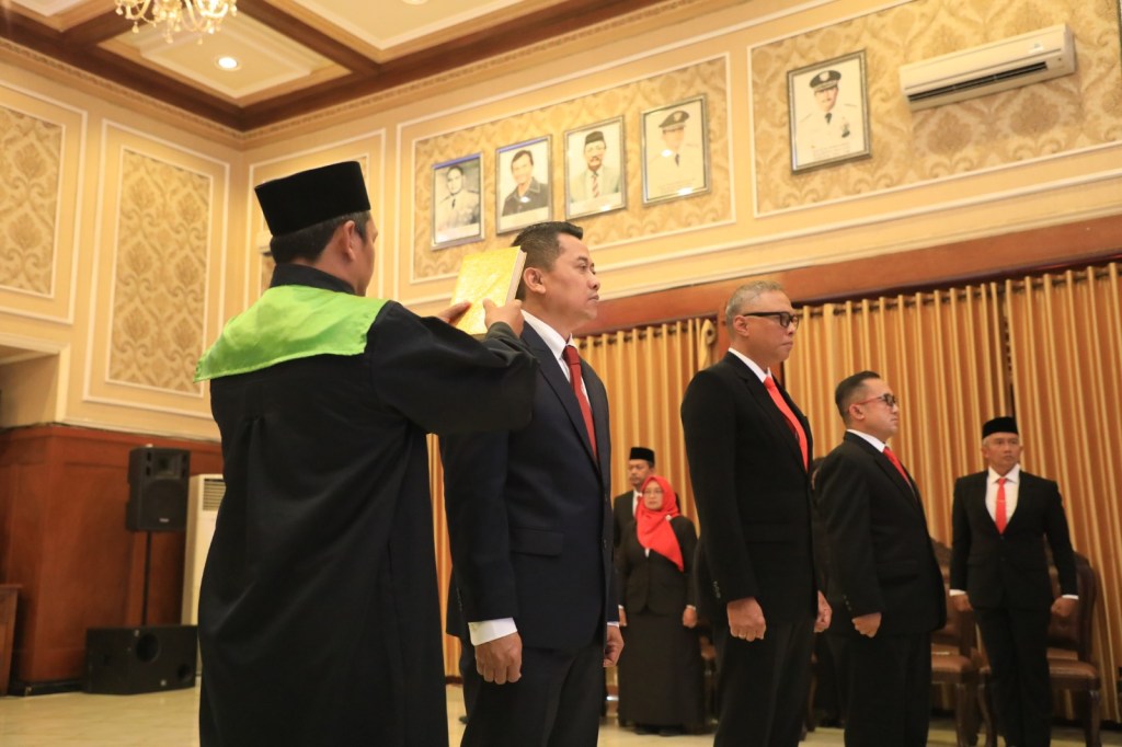 Pj. Walikota Wahyu Resmi Angkat Jajaran Direksi Baru Perumda Tugu Tirta Kota&nbsp;Malang