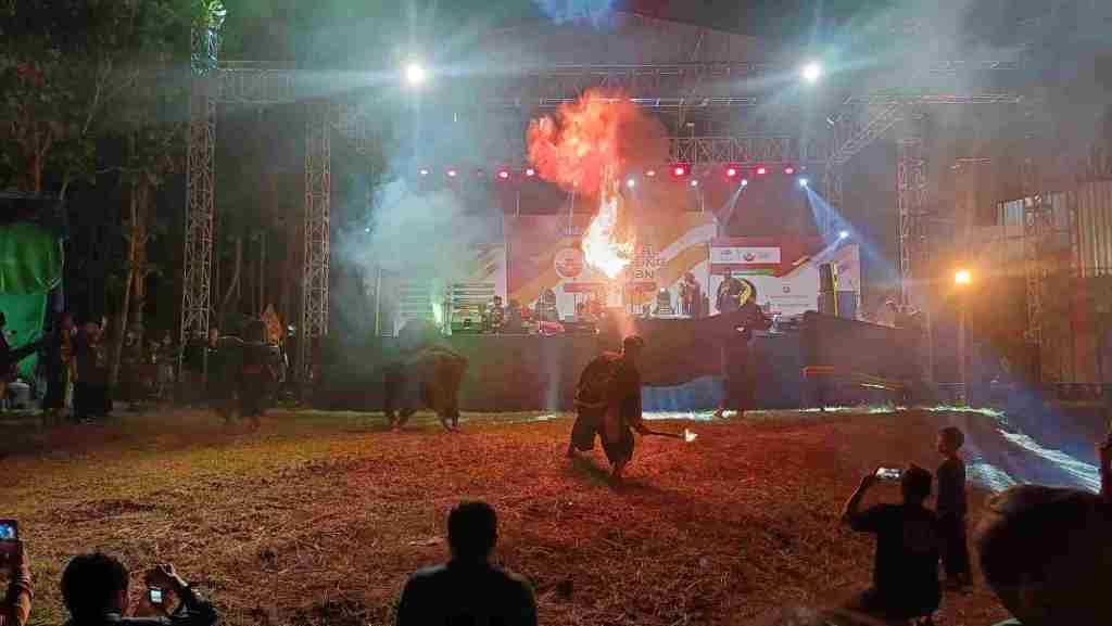 Hari Ke Dua Simfoni Budaya Tiongkok-Indonesia di Universitas Ma Chung Semakin&nbsp;Meriah