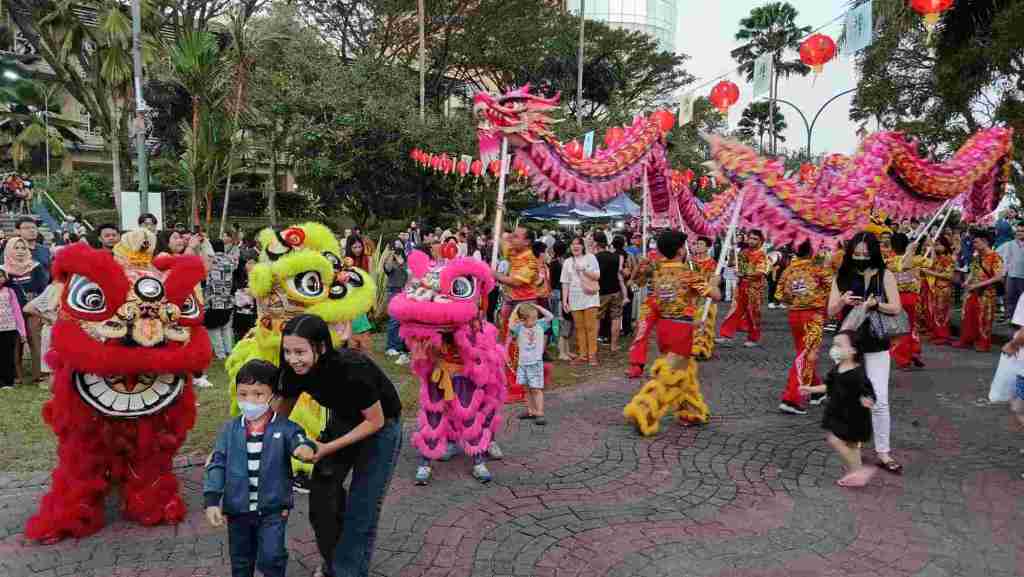 Simfoni Budaya Tiongkok-Indonesia di Universitas Ma Chung Libatkan 54 Stand Bazar&nbsp;UMKM