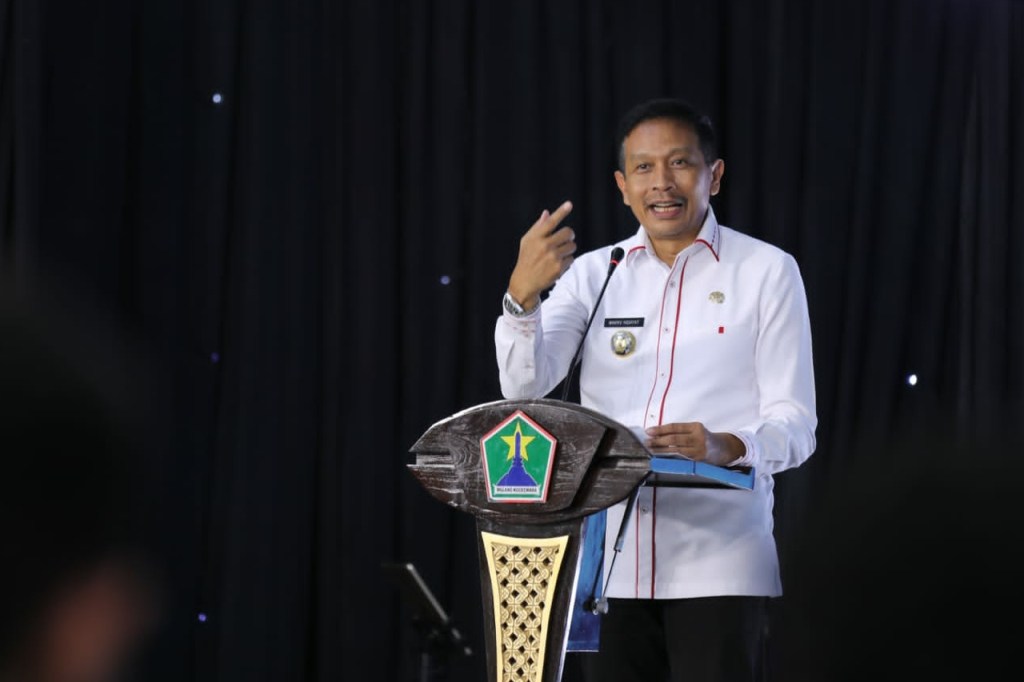 Diperingatan Hari Tanpa Plastik, Pj Wali Kota Malang Komitmen Kurangi Sampah&nbsp;Plastik