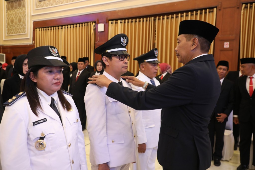 Tingkatkan Kinerja Pemkot Malang, Pj. Walikota Lantik Pejabat Pengawas dan&nbsp;Administrator