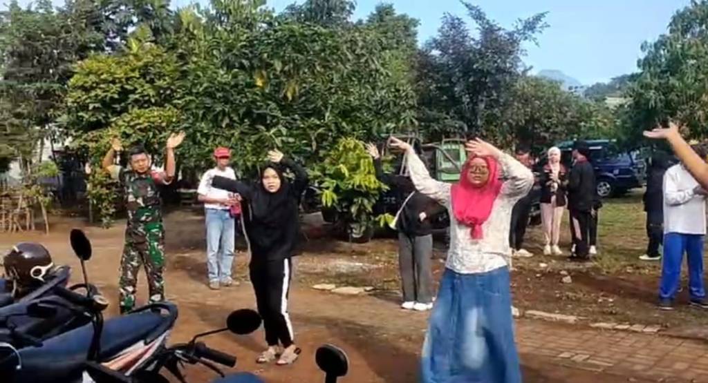 Babinsa Tunggulwulung Dukung Penuh Gerakan Masyarakat&nbsp;Sehat