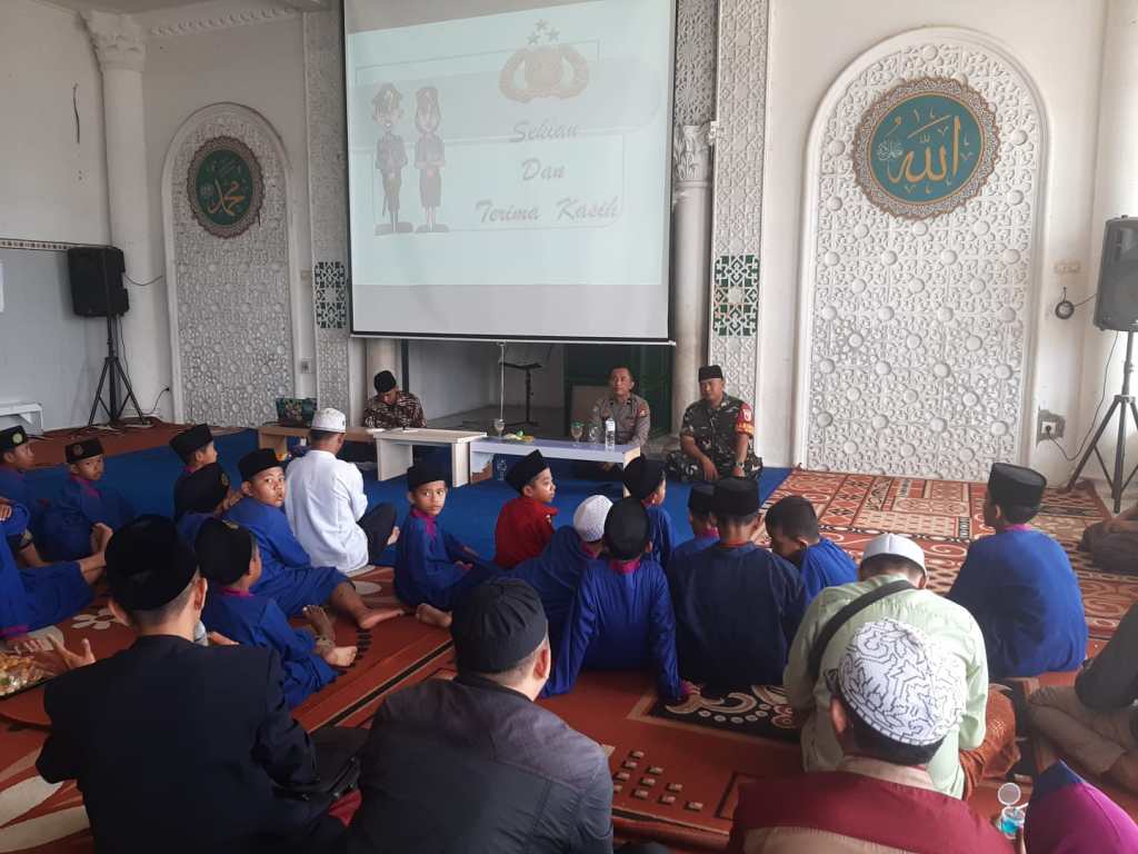 Babinsa Kedungkandang Sosialisasi Anti Bullying Ponpes An-Nurul&nbsp;Munzal